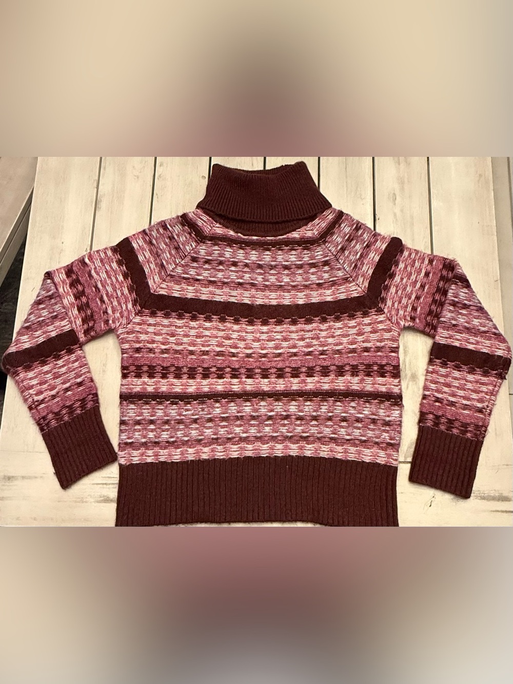 Evereve Petra Fair Isle Turtleneck Sweater XS Burgundy Pink Knit Ski Après Cozy
